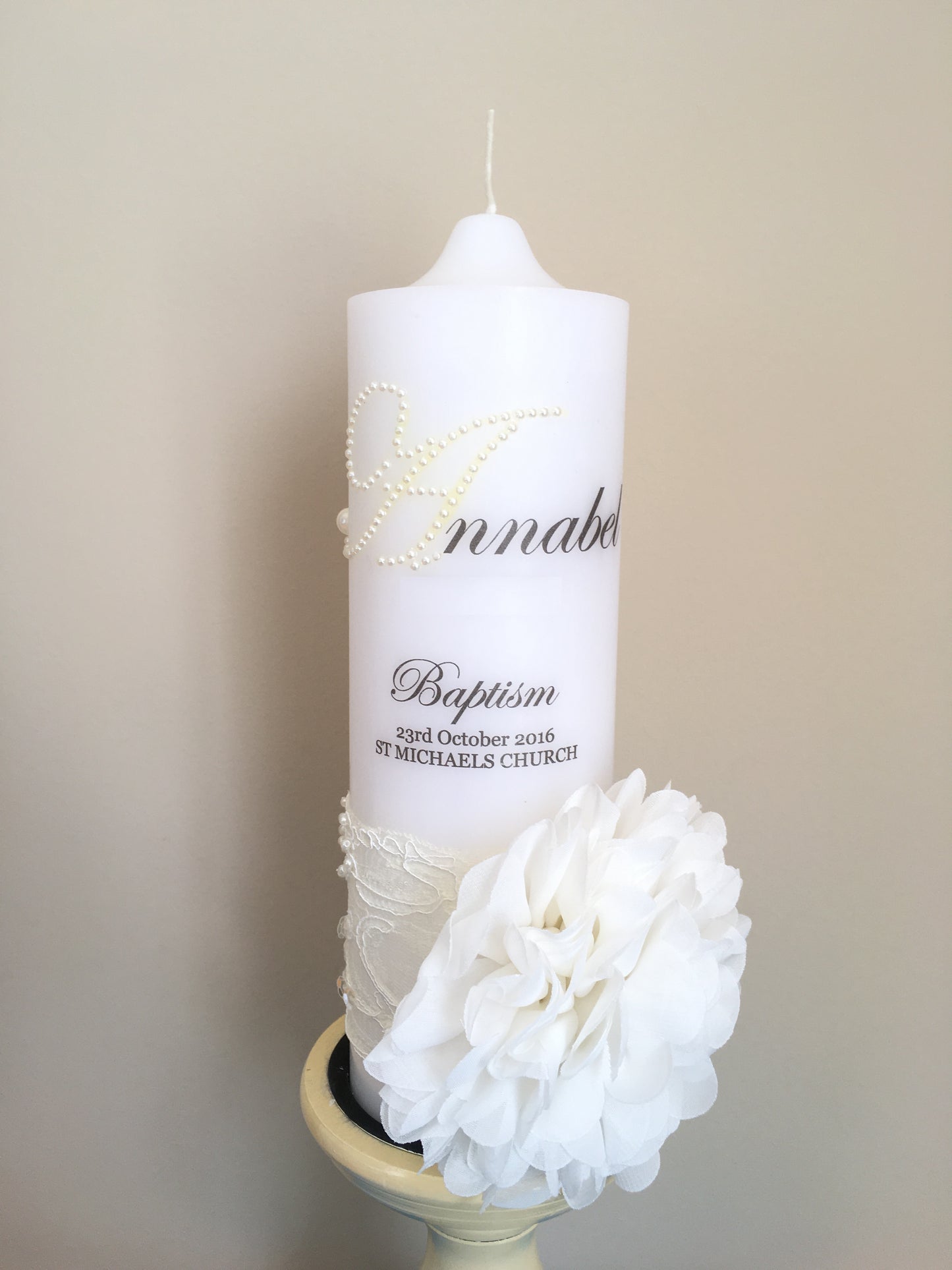 Pretty In White Candle